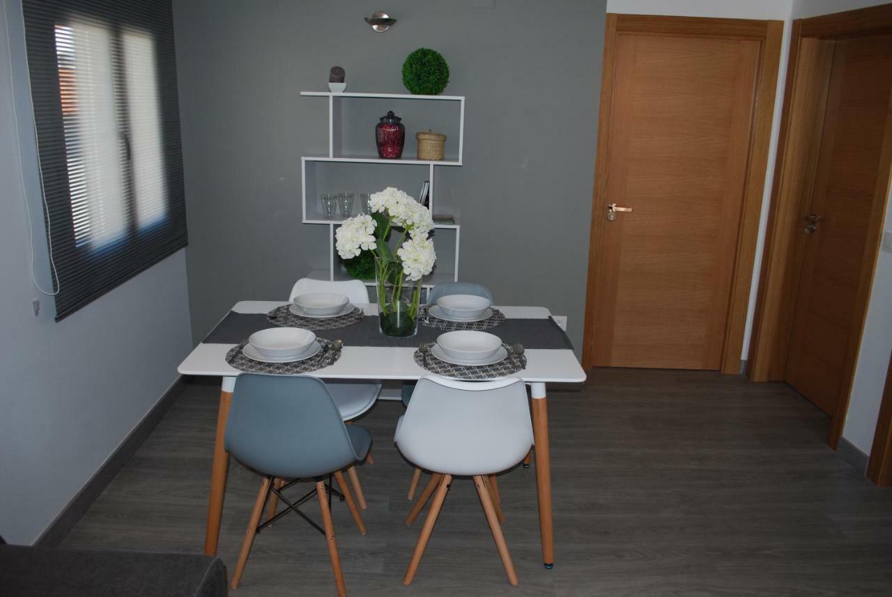 Apartamentos Rurales El Trillo 말파르티다데플라센시아 외부 사진