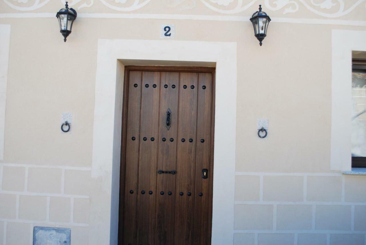 Apartamentos Rurales El Trillo 말파르티다데플라센시아 외부 사진