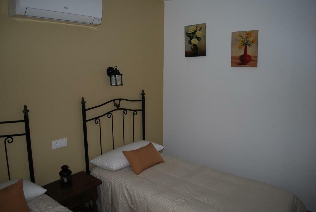Apartamentos Rurales El Trillo 말파르티다데플라센시아 외부 사진
