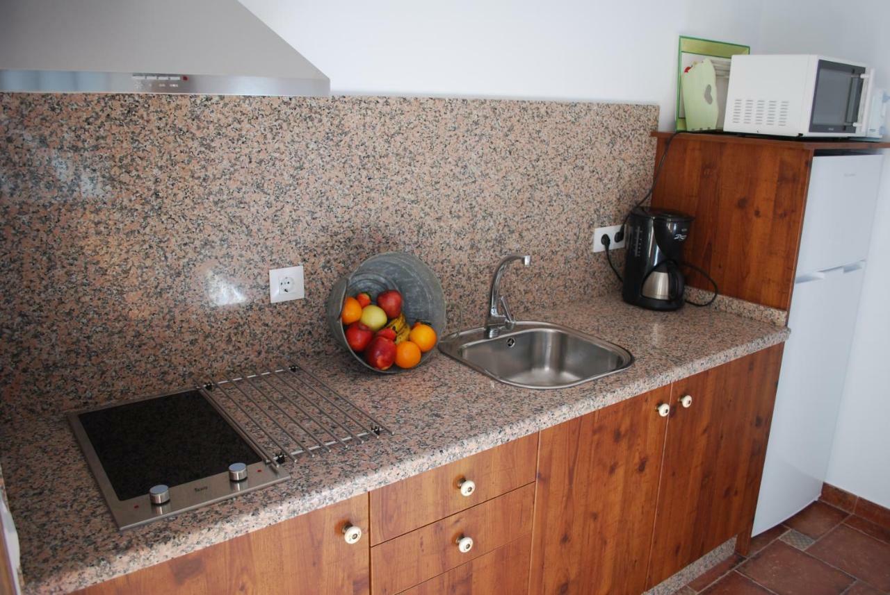 Apartamentos Rurales El Trillo 말파르티다데플라센시아 외부 사진